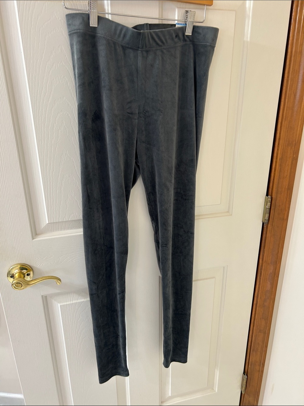 Serra Charcoal Gray Velvet Leggings